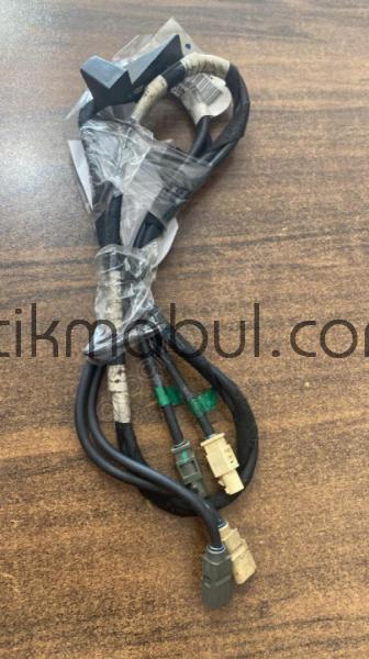 MERCEDES W221 S320 MEDYA KABLOSU OTO FEDAİ