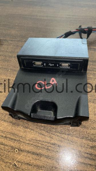 MERCEDES CLA USB SOKETİ OTO FEDAİ