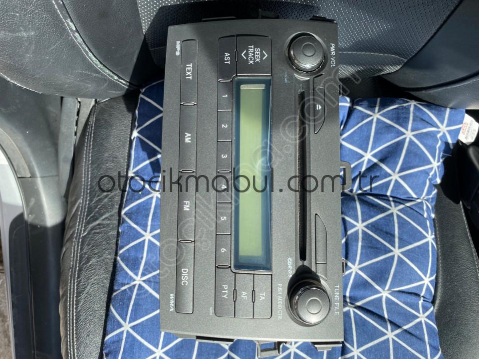 Toyota Corolla orijinal teyp (2007-2013) arası