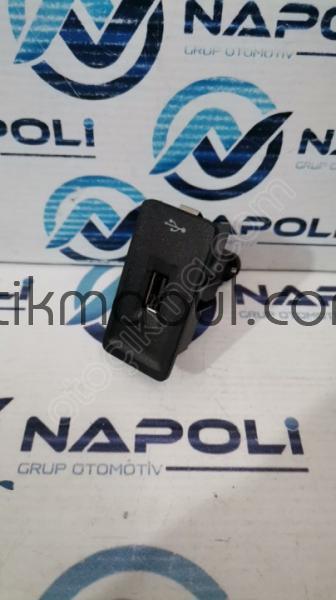 5G0035222K GOLF LEON TOUAREG USB VE ŞARJ MODÜLÜ
