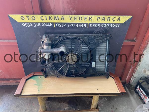 Megane 1 2.0 Motor Su Radyatörü - Klima Radyatörü - Fan Set