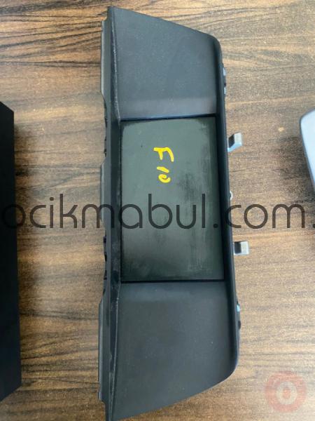 BMW F10 5.25 EKRAN NBT OTO FEDAİ