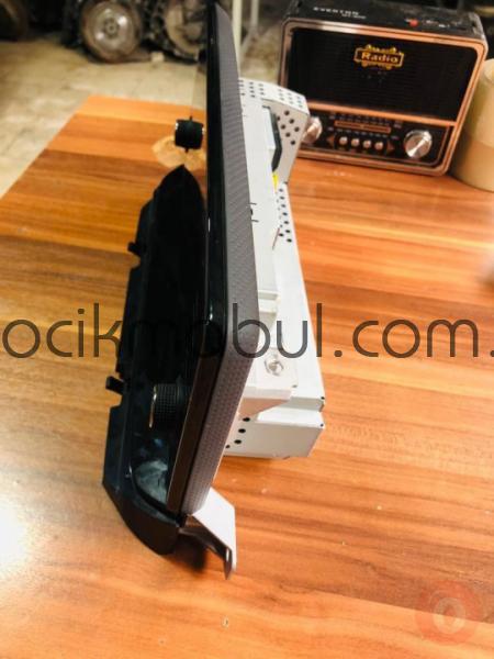 2021 SKODA OCTAVİA MUTLİMEDYA EKRAN ORJ ÇIKMA