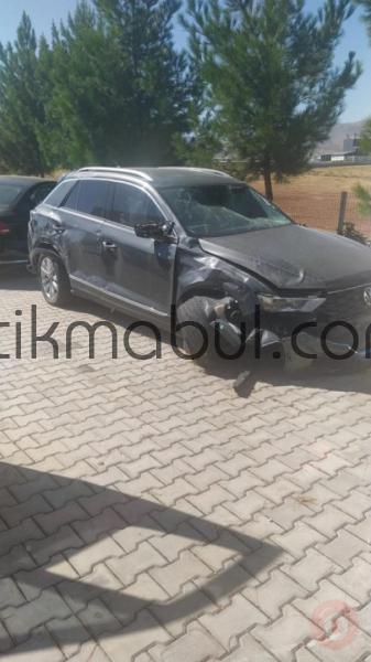 2020 T-roc 1.5 tsi Dsg Ekran orjinal cikma