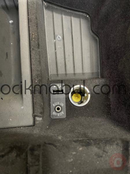 Bmw F10 F30 F20 Çıkma Orjinal Usb Girişi