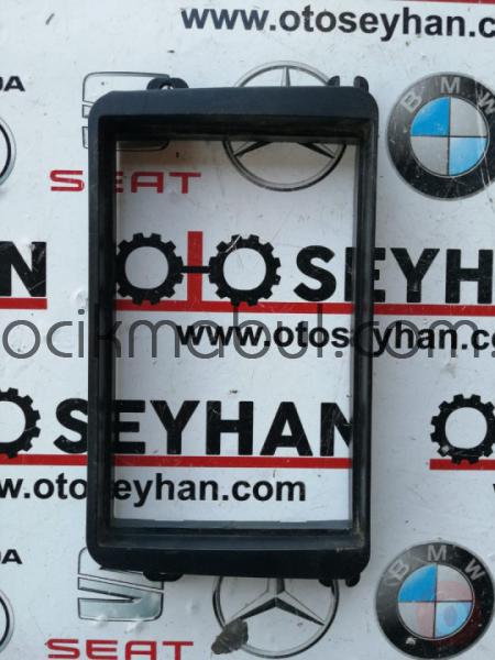 Volkswagen caddy 2005 duble ekran çercevesi