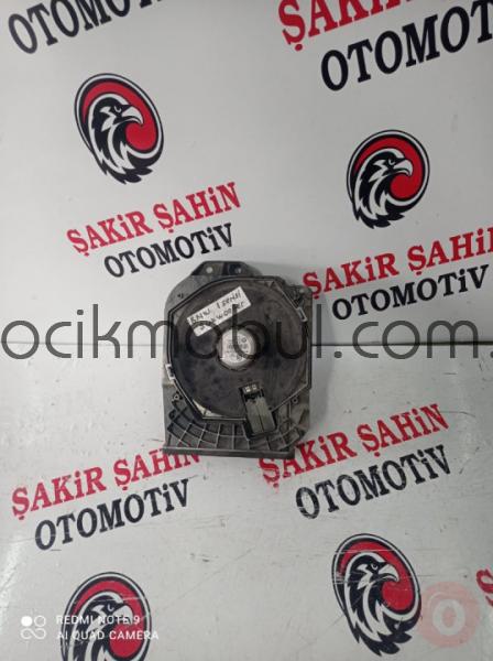 BMW 1 SERİSİ SUBWOOFER