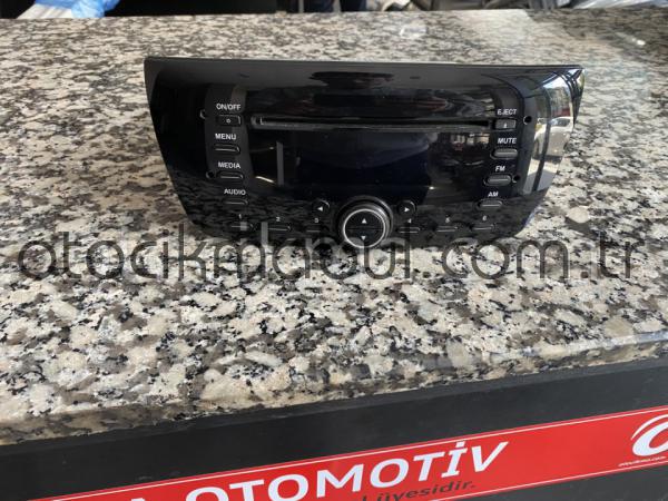 FİAT DOBLO TEYP ORJİNAL TEMİZ