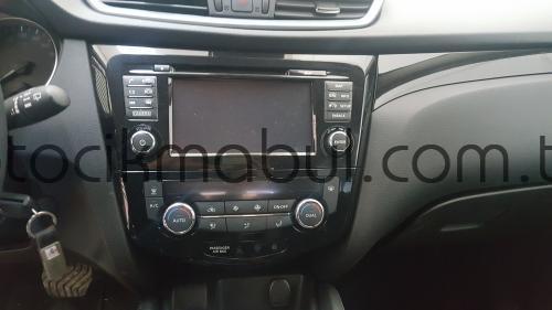 NİSSAN QASHGAİ  NAVİGASYON CİHAZI VE DİĞER TÜM PARÇALARI