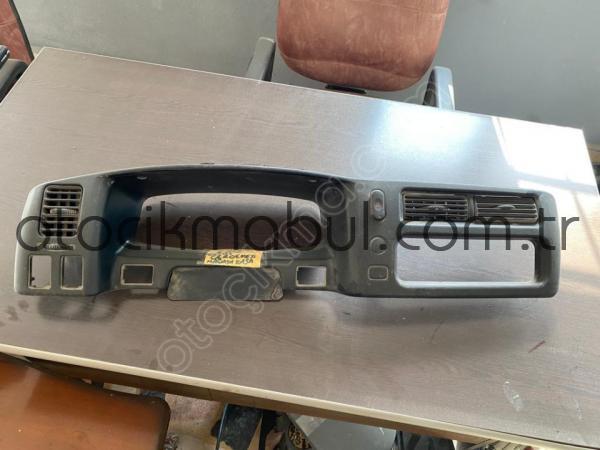 MİTSUBİSHİ L200 KALORİFER IZGARASI MANGUM KASA ORJİNAL