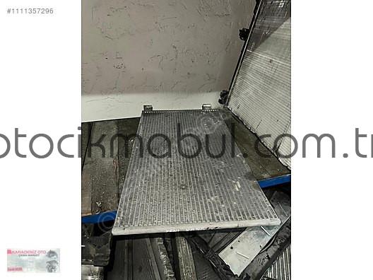 RENAULT KANGO 3 DİZEL KLİMA RADYATÖRÜ ÇIKMA